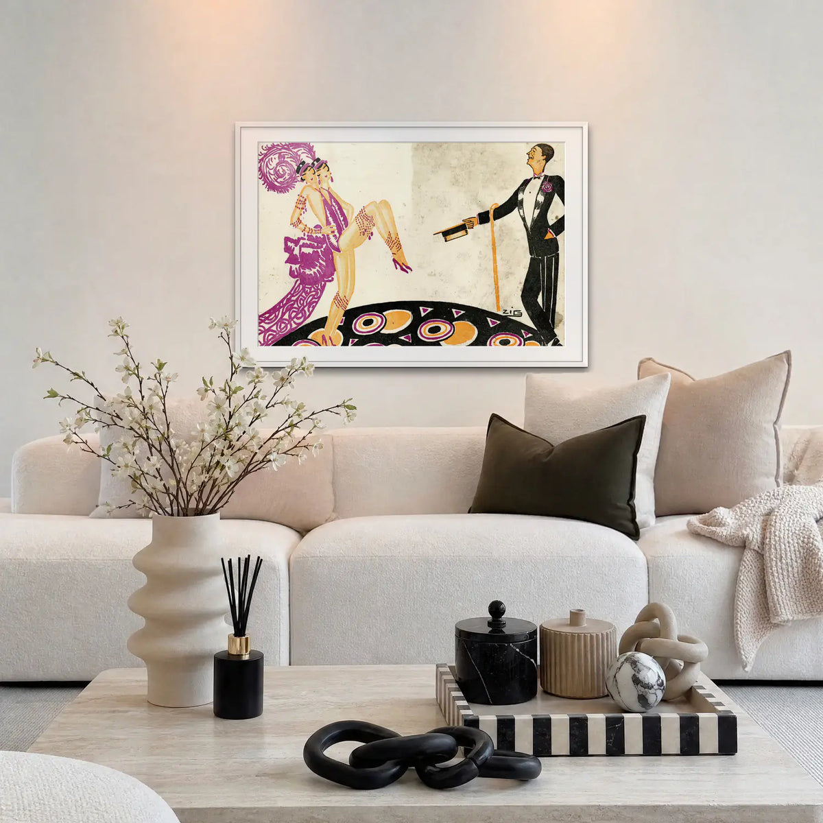 Casino de Paris - Zig, opera di Zig (Louis Gaudin): stampa con passepartout e cornice bianca 115x80cm appesa in soggiorno sopra il divano