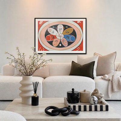 Evoluzione, n. 15, Gruppo VI - Hilma af Klint, opera di Hilma af Klint: stampa con passepartout e cornice nera 115x80cm appesa in soggiorno sopra il divano