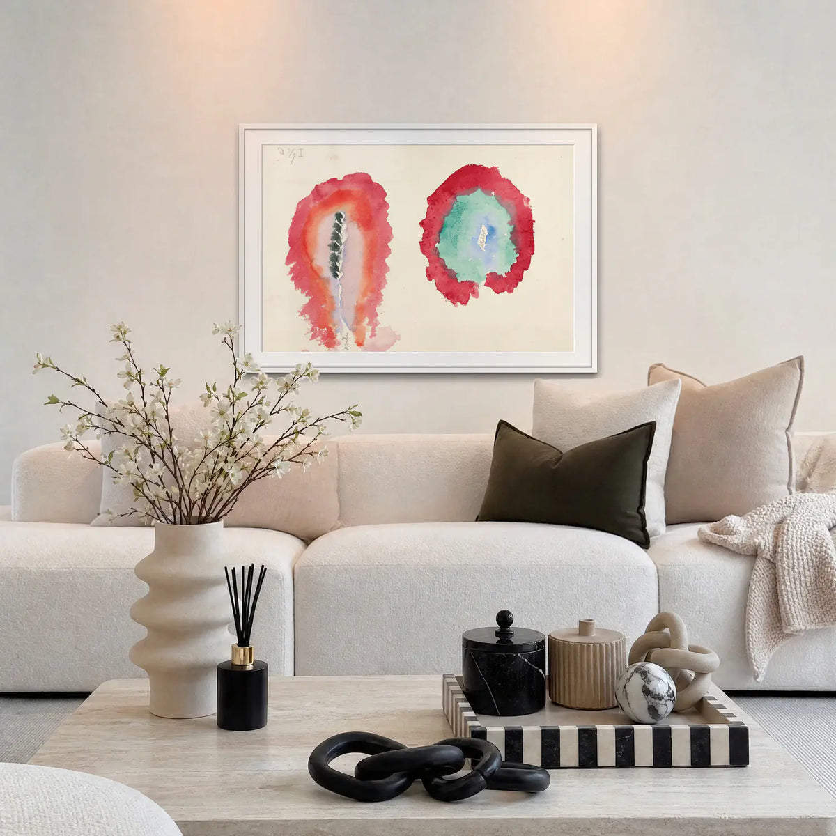 Grano e Assenzio - Hilma af Klint, opera di Hilma af Klint: stampa con passepartout e cornice bianca 115x80cm appesa in soggiorno sopra il divano
