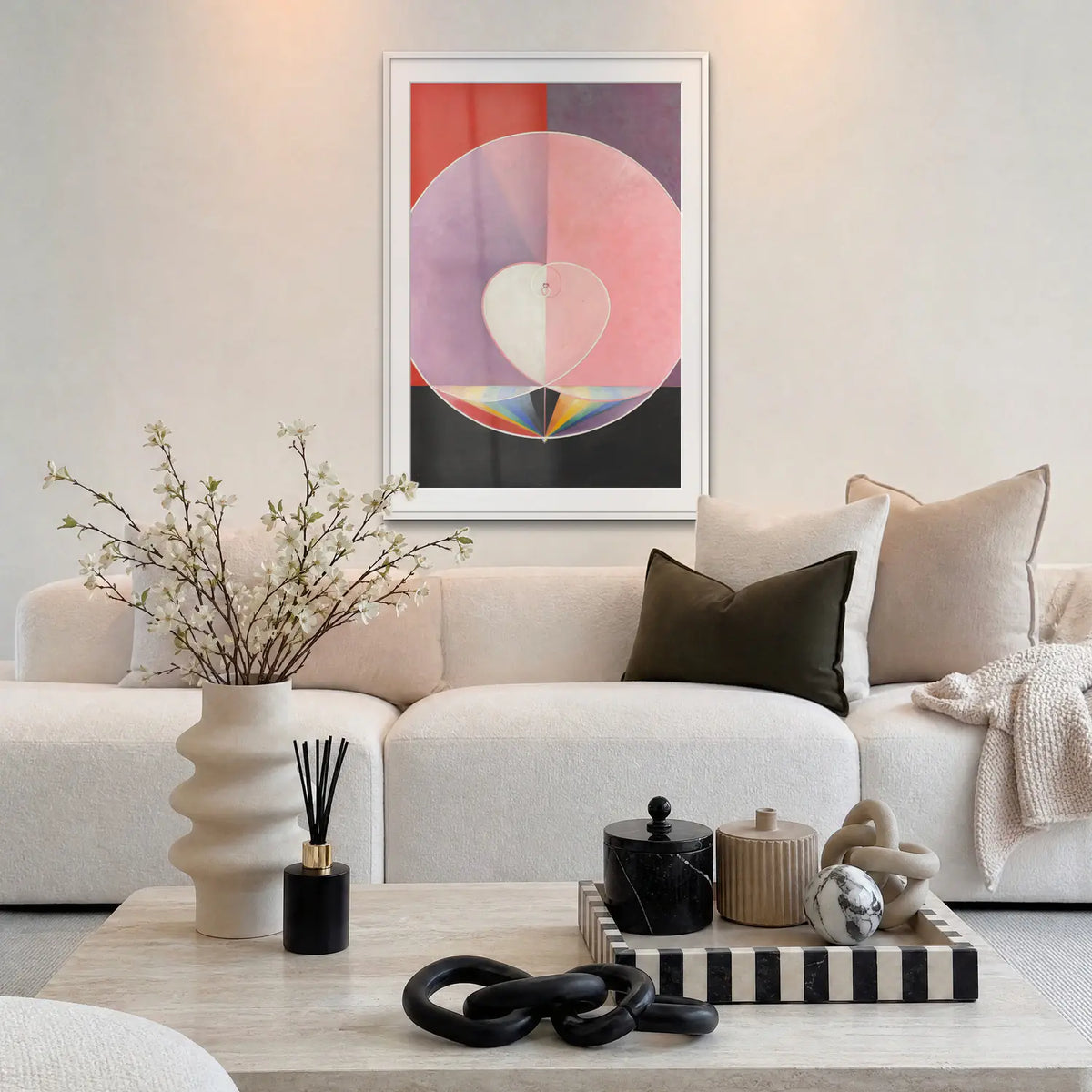 La Colomba, n. 2 - Hilma af Klint, opera di Hilma af Klint: stampa con passepartout e cornice bianca 80x115cm appesa in soggiorno sopra il divano